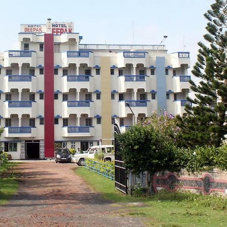 Hotel Deepak Bakkhali Esterno foto