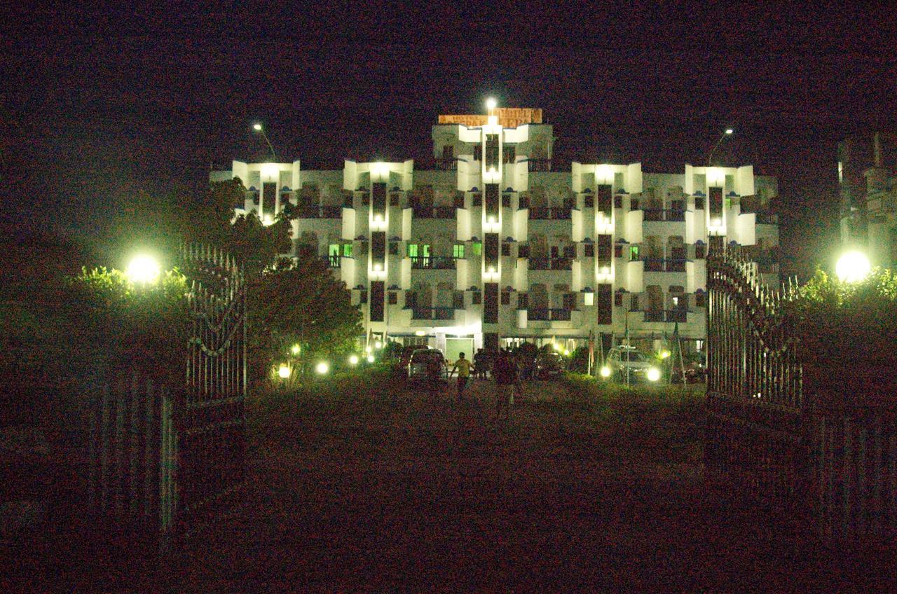 Hotel Deepak Bakkhali Esterno foto